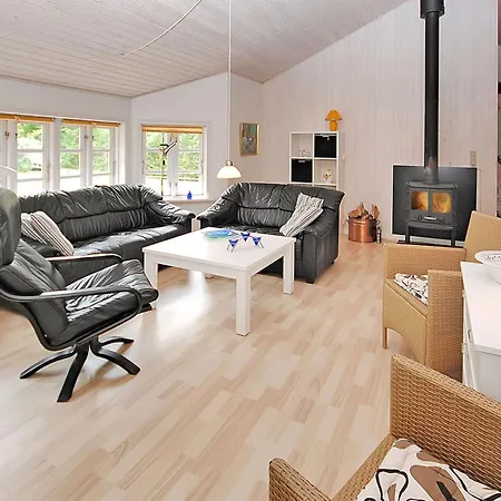 Feriehus Gesina - 600m To The Fjord By Interhome Logstor