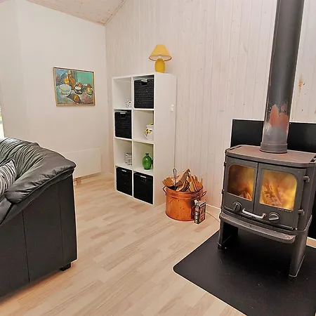 Gesina - 600m To The Fjord By Interhome Nyaraló